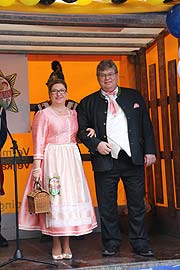 Ankunft des neuen Prinzenpaar der Würmesia Hans III. und Regina I. (©Foto: Martin Schmitz)